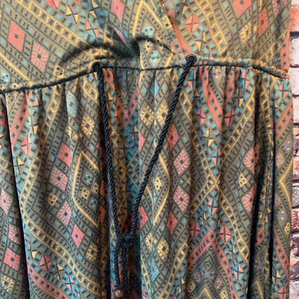 Betsey Johnson sleeveless dress - Picture 3 of 5
